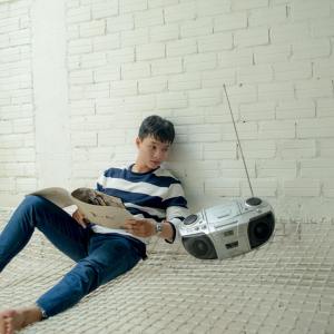 Worried Mother: Son Always Becomes Sleepy When I Teach Him Math