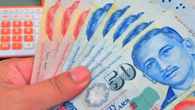 称忧父日后没钱 青年入禀法庭向父预支学费