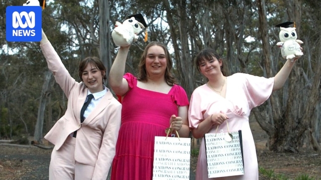Victoria’s smallest year 12 class celebrates successful year
