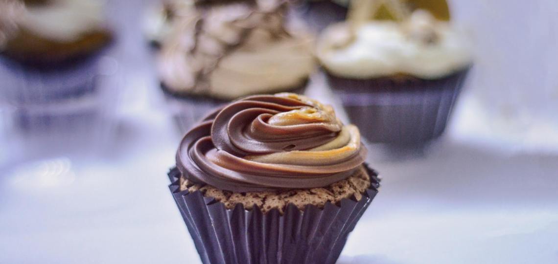 chocolate cupcakes