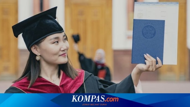 Data BPS: Perempuan Paling Banyak Pegang Ijazah Lulusan Perguruan Tinggi