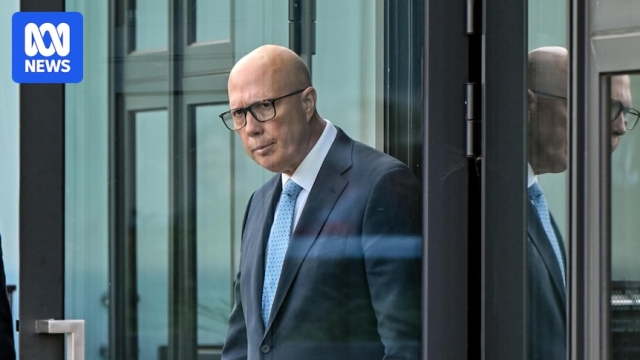 Dutton could exert funding influence over schools, but curriculum a can of worms